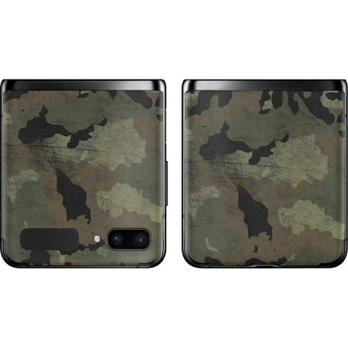 Hunting Camo Galaxy Z Flip Skin