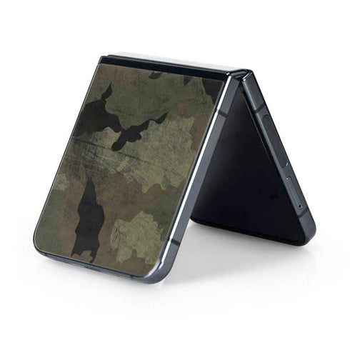 Hunting Camo Galaxy Z Flip5 5G Skin