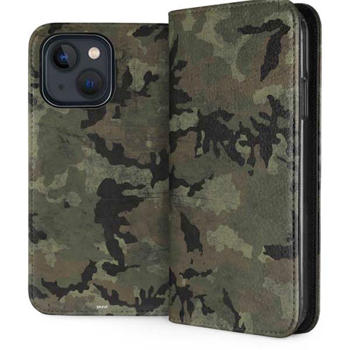 Hunting Camo iPhone 14 Plus Folio Case
