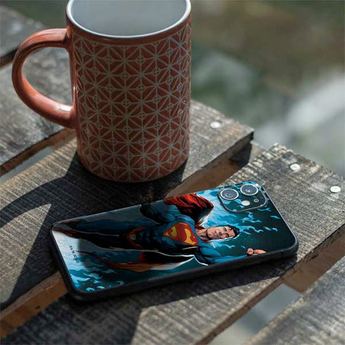 DC Comics Superman Action Comics Cover #976 Art by Gary Frank iPhone 11 Skin