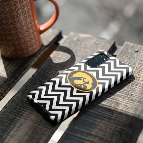 University of Iowa Hawkeyes Chevron Print Galaxy S20 Pro Case