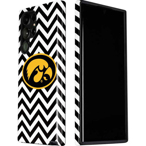 University of Iowa Hawkeyes Chevron Print Galaxy S22 Ultra Pro Case
