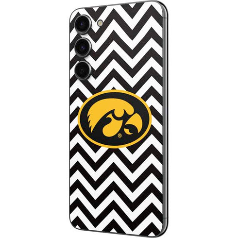 University of Iowa Hawkeyes Chevron Print Galaxy S23 Plus Skin