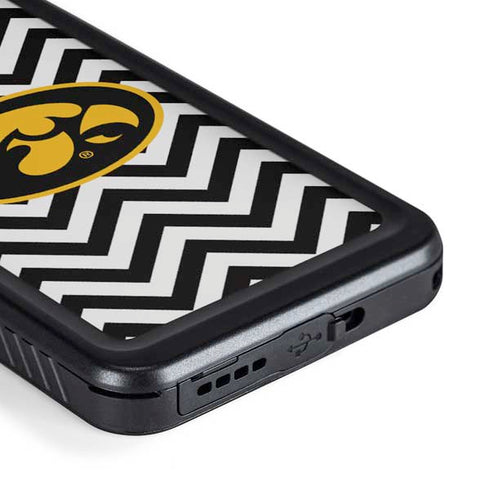 University of Iowa Hawkeyes Chevron Print Galaxy S23 Plus Waterproof Case