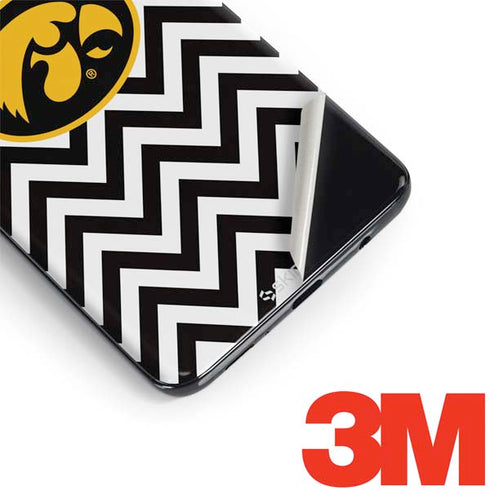 University of Iowa Hawkeyes Chevron Print Galaxy S9 Plus Skin