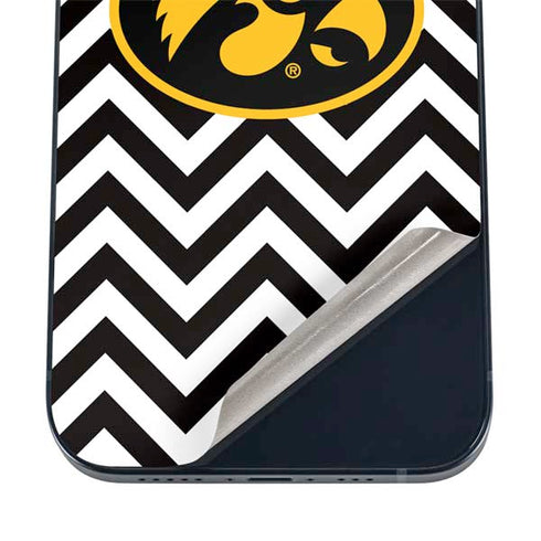 University of Iowa Hawkeyes Chevron Print iPhone 12 Skin