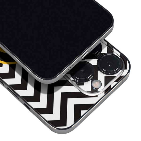 University of Iowa Hawkeyes Chevron Print iPhone 14 Pro Max Skin