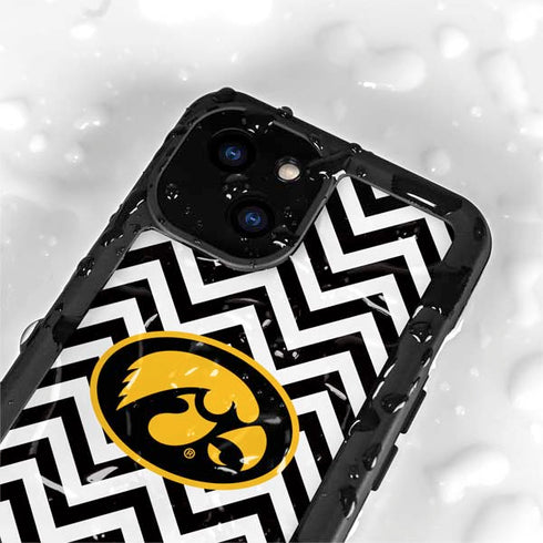 University of Iowa Hawkeyes Chevron Print iPhone 15 Waterproof Case