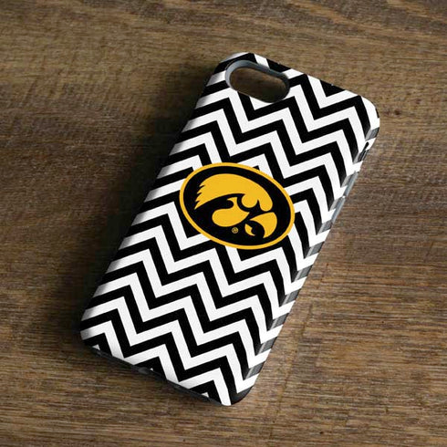 University of Iowa Hawkeyes Chevron Print iPhone 8 Pro Case