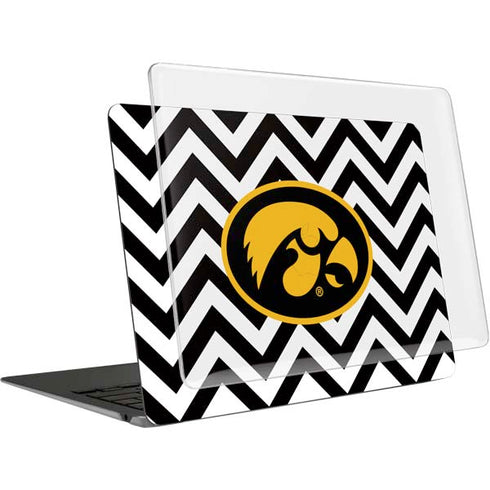 University of Iowa Hawkeyes Chevron Print MacBook Air 15in (2023-2025) Case plus Skin