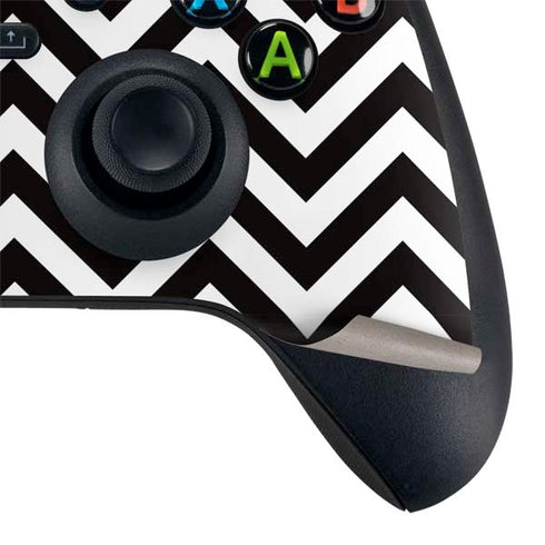 University of Iowa Hawkeyes Chevron Print Xbox Series X Controller Skin