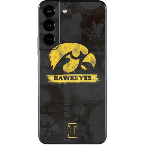 University of Iowa Hawkeyes Distressed Logo Galaxy S22 Skin