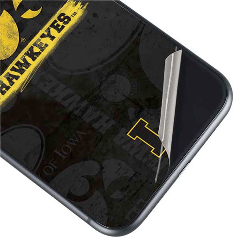 University of Iowa Hawkeyes Distressed Logo iPhone 11 Skin