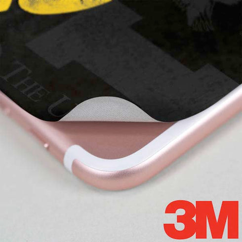 University of Iowa Hawkeyes Distressed Logo iPhone 7 Skin