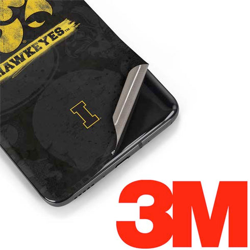 University of Iowa Hawkeyes Distressed Logo OnePlus 7 Pro Skin