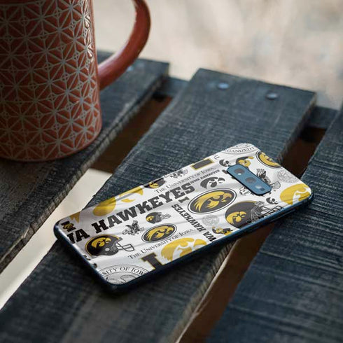 University of Iowa Hawkeyes Pattern Galaxy S10e Skin