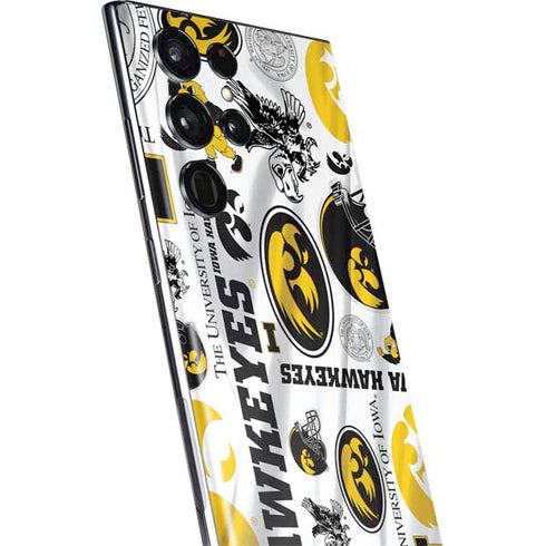 University of Iowa Hawkeyes Pattern Galaxy S22 Ultra Skin