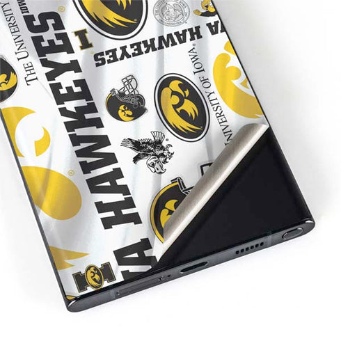 University of Iowa Hawkeyes Pattern Galaxy S22 Ultra Skin