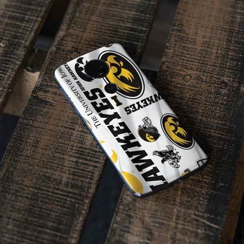 University of Iowa Hawkeyes Pattern Moto E5 Plus Skin