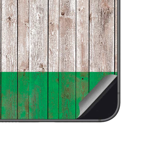 Ireland Flag Dark Wood Galaxy S23 FE Skin