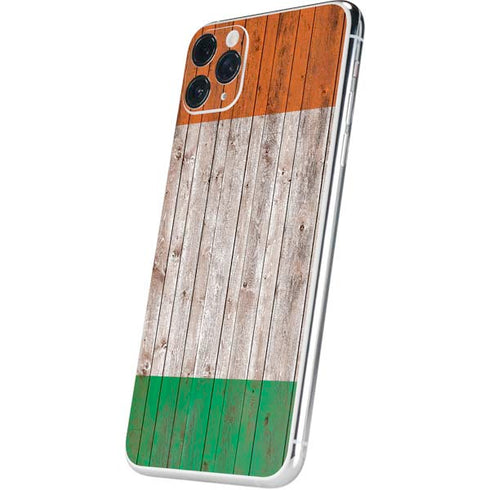 Ireland Flag Dark Wood iPhone 11 Pro Max Skin
