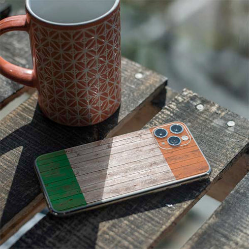 Ireland Flag Dark Wood iPhone 11 Pro Skin