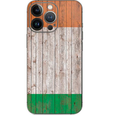 Ireland Flag Dark Wood iPhone 15 Pro Skin