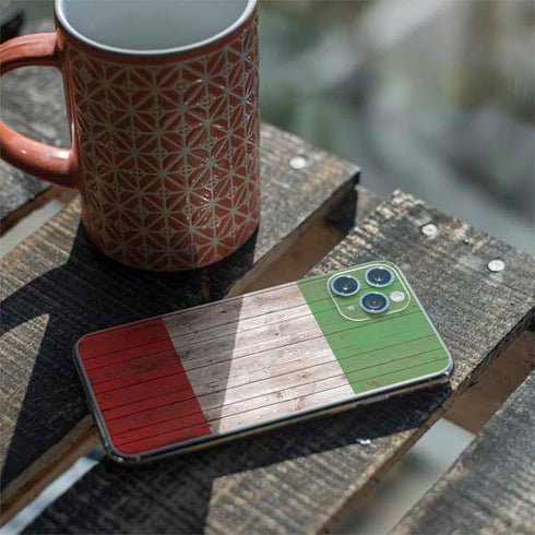 Italian Flag Dark Wood iPhone 11 Pro Skin