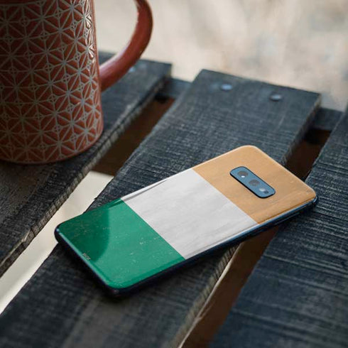 Ivory Coast Flag Distressed Galaxy S10e Skin