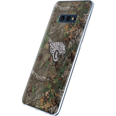 NFL Jacksonville Jaguars Realtree Xtra Green Camo Galaxy S10e Skin