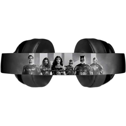 The Justice League (2017) Justice League Black and White Beats Solo Pro Skin