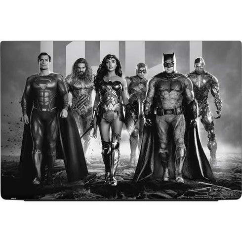 The Justice League (2017) Justice League Black and White Dell Vostro Skin