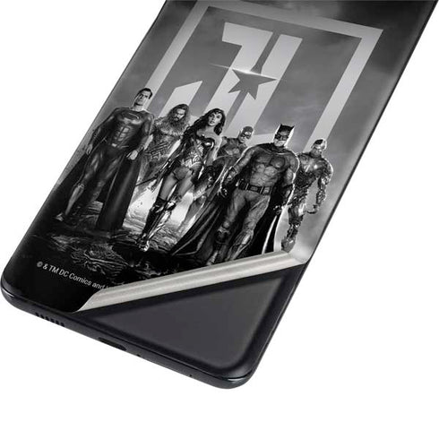 The Justice League (2017) Justice League Black and White Galaxy S21 5G Skin
