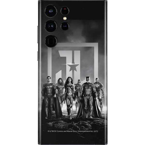 The Justice League (2017) Justice League Black and White Galaxy S22 Ultra Skin