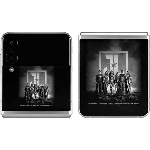 The Justice League (2017) Justice League Black and White Galaxy Z Flip4 5G Skin