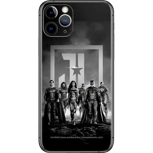 The Justice League (2017) Justice League Black and White iPhone 11 Pro Skin