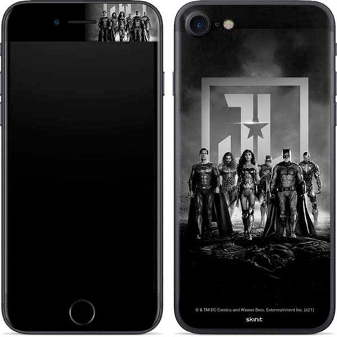 The Justice League (2017) Justice League Black and White iPhone SE (2nd & 3rd Gen) Skin