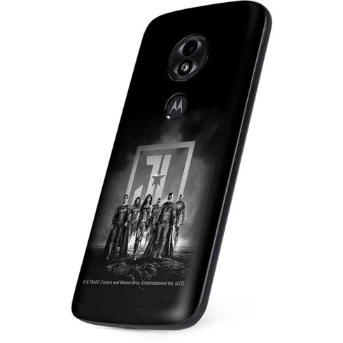 The Justice League (2017) Justice League Black and White Moto E5 Play Skin