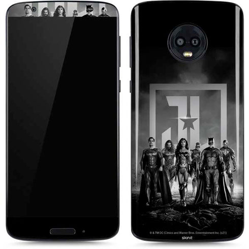 The Justice League (2017) Justice League Black and White Moto G6 Skin