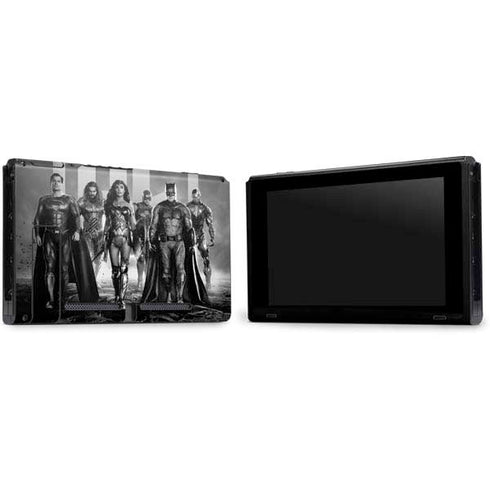 The Justice League (2017) Justice League Black and White Nintendo Switch Bundle Skin