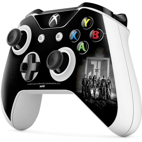The Justice League (2017) Justice League Black and White Xbox One S Controller Skin