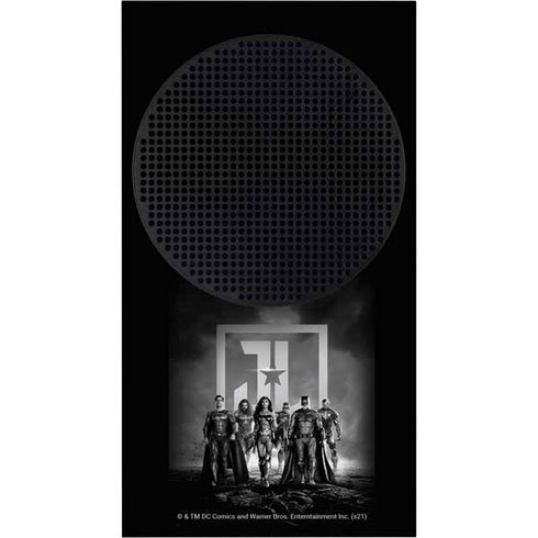 The Justice League (2017) Justice League Black and White Xbox Series S Bundle Skin