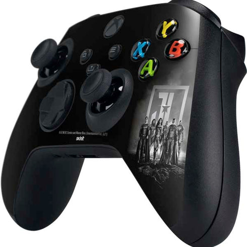 The Justice League (2017) Justice League Black and White Xbox Series X Controller Skin