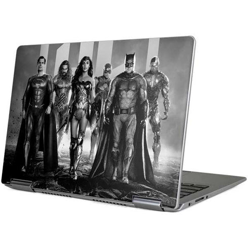 The Justice League (2017) Justice League Black and White Yoga 710 14in Skin