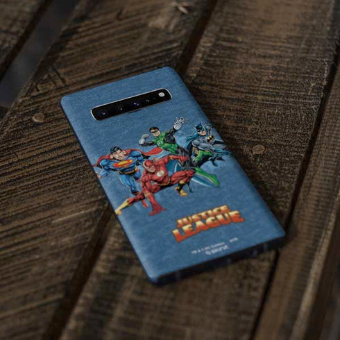 Justice League Action Pose Charcaters Galaxy S10 Plus Skin