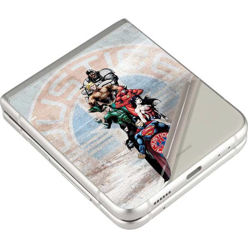 Justice League Heroes Stance 2 Galaxy Z Flip3 5G Skin