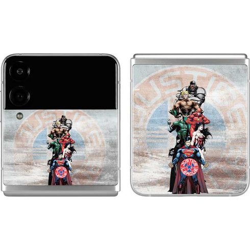 Justice League Heroes Stance 2 Galaxy Z Flip4 5G Skin