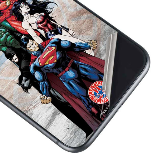 Justice League Heroes Stance 2 iPhone 11 Skin