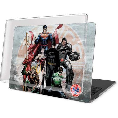 Justice League Heroes Stance 2 MacBook Pro 15in (2016-19) Case plus Skin