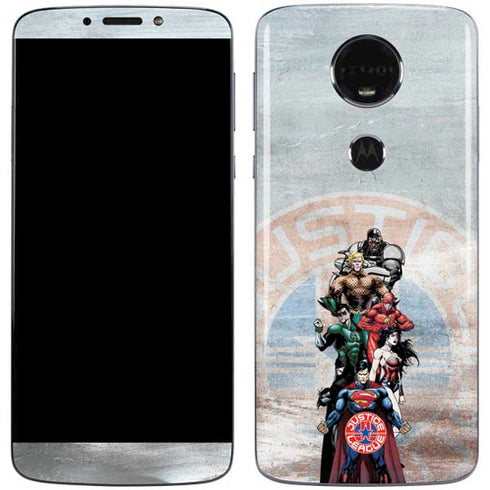 Justice League Heroes Stance 2 Moto E5 Plus Skin